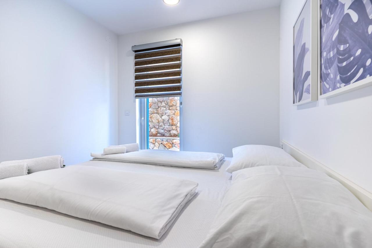 Apartment Blue Monstera Cres Luaran gambar